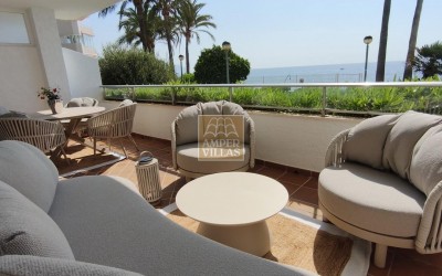Exclusive seafront apartment in Cap Negret, Altea